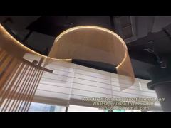 戸口レストランのデモのための建築金属メッシュ カーテン スクリーンを見る