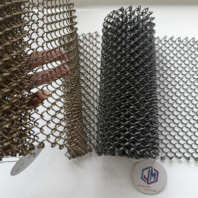 ODMコイル建築網カーテン ホテルスペースディバイダーのための金属パネル