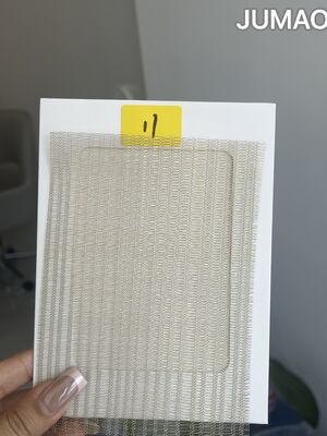高清度のラミネートメタルメッシュガラス 理想的なキッチン スライドドアパーティション